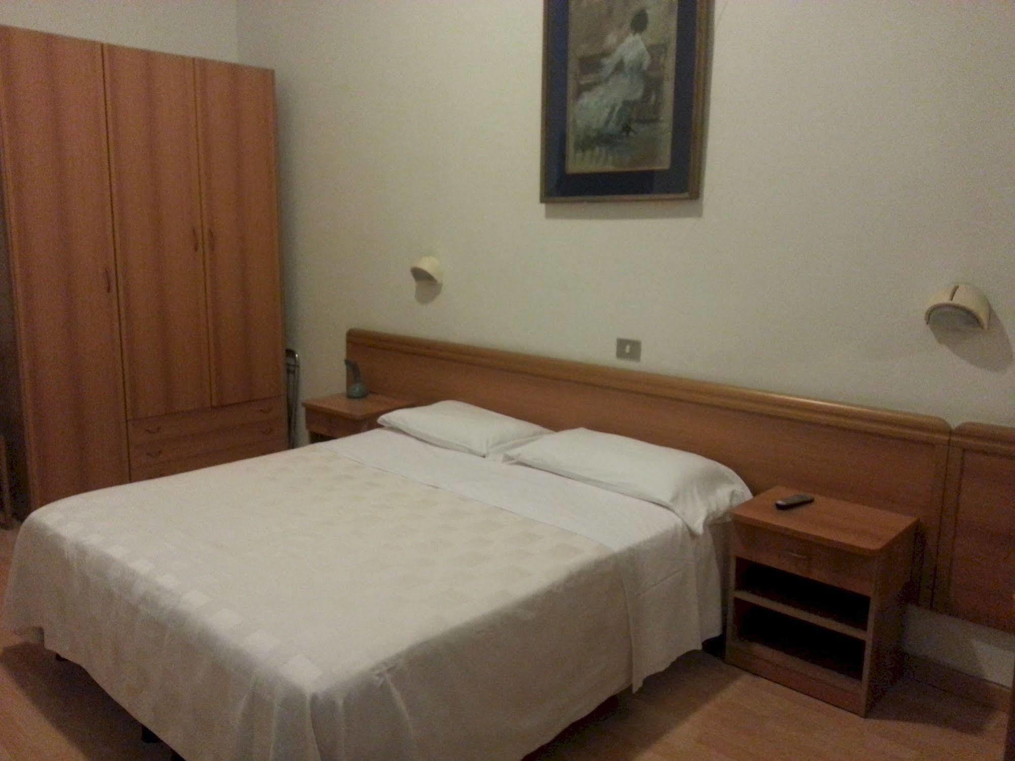 Hotel Valtorta 몬테카티니테르메 외부 사진